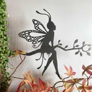 Lavinia Metal Garden Ornaments – Bella -Natural